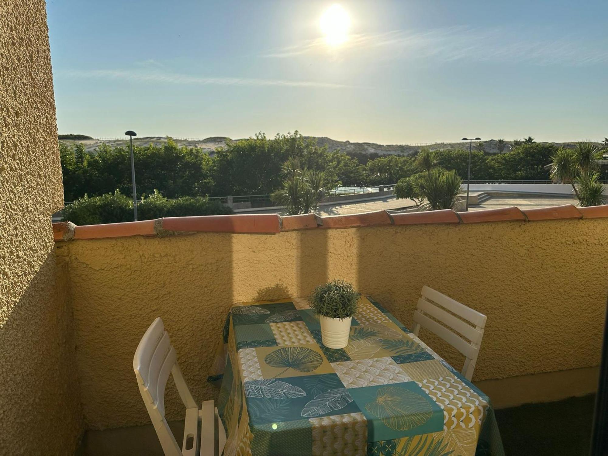SEIGNOSSE PLAGES: Beau Studio équipé avec terrasse face aux dunes Esterno foto
